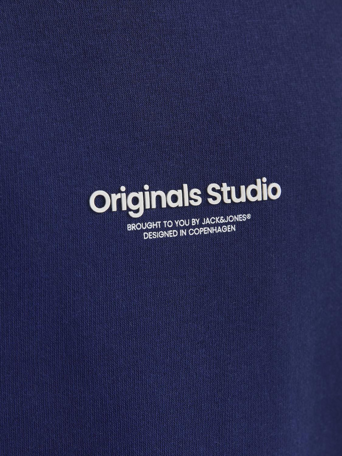 model_shot-detail
